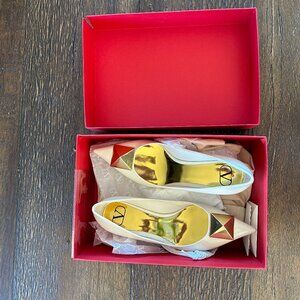 Valentino garavani ONE STUD PUMP IN PATENT LEATHER 50MM